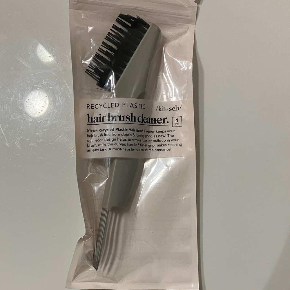 Brand New Kitsch Recycled Plastic Hair Brush Cleaner - Black and Gray